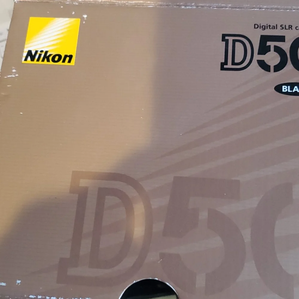 Nikon D50 6.1MP Digital SLR Camera